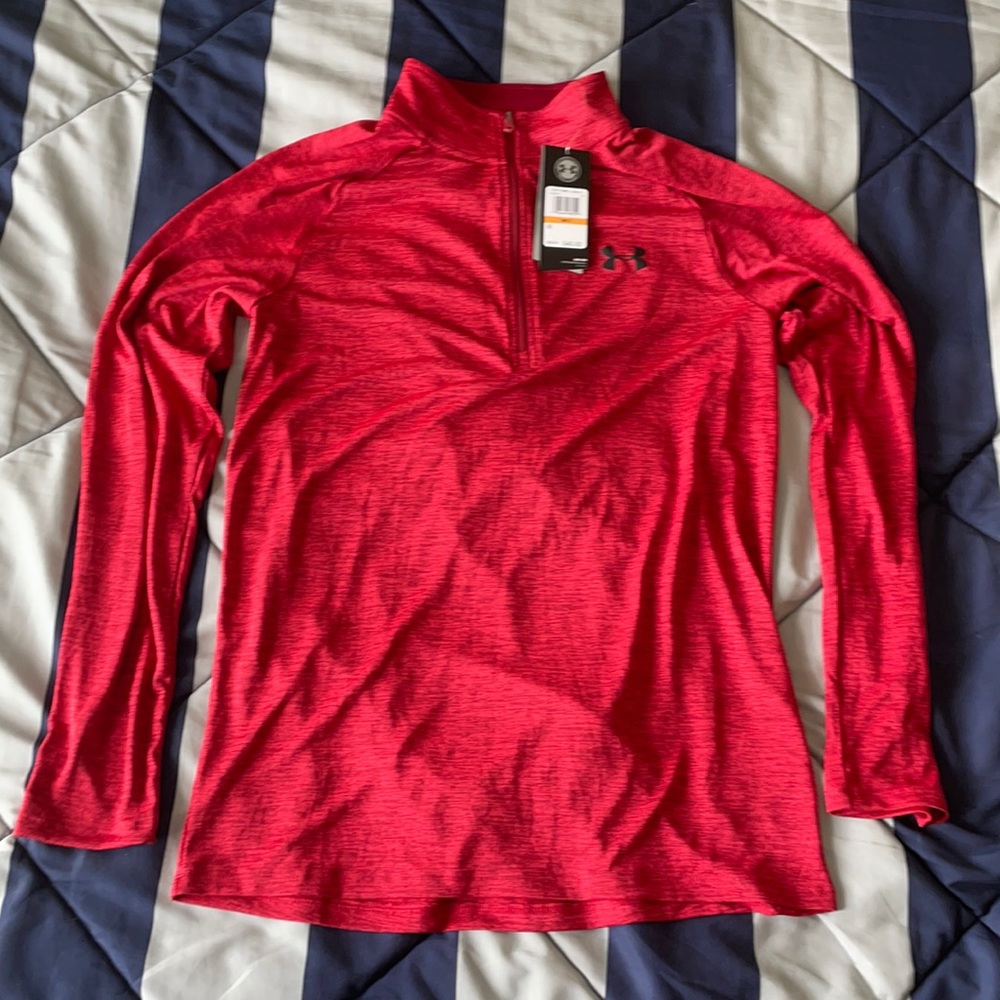 Brand new Men’s Small Under Amour Pullover